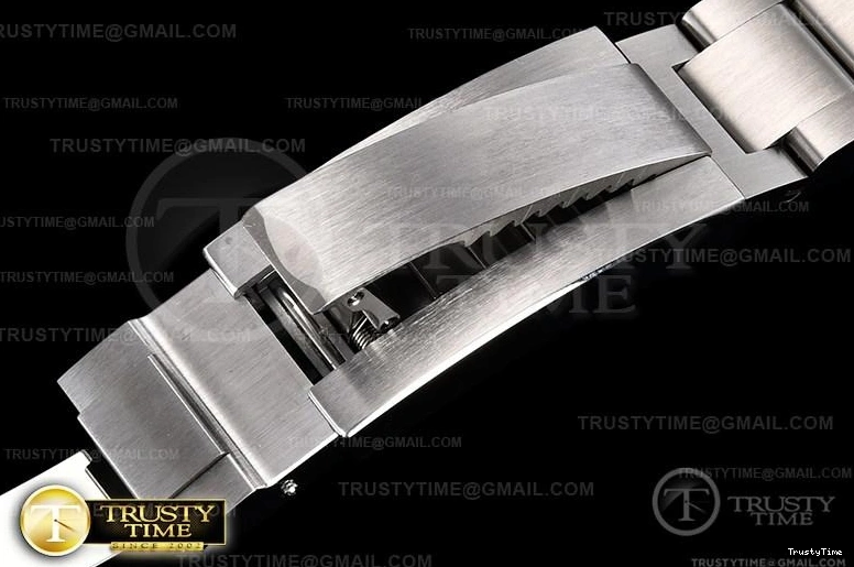 0401 ROLSD093 – Deep Sea Dweller Black Contemporary 1015